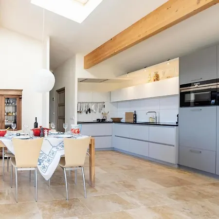 L'ancien Moulin For 4 Persons With Private Pool